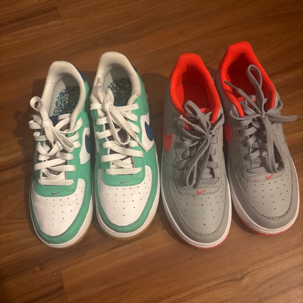 Nike Green and Gray Sneakers Retro Low-Top Style